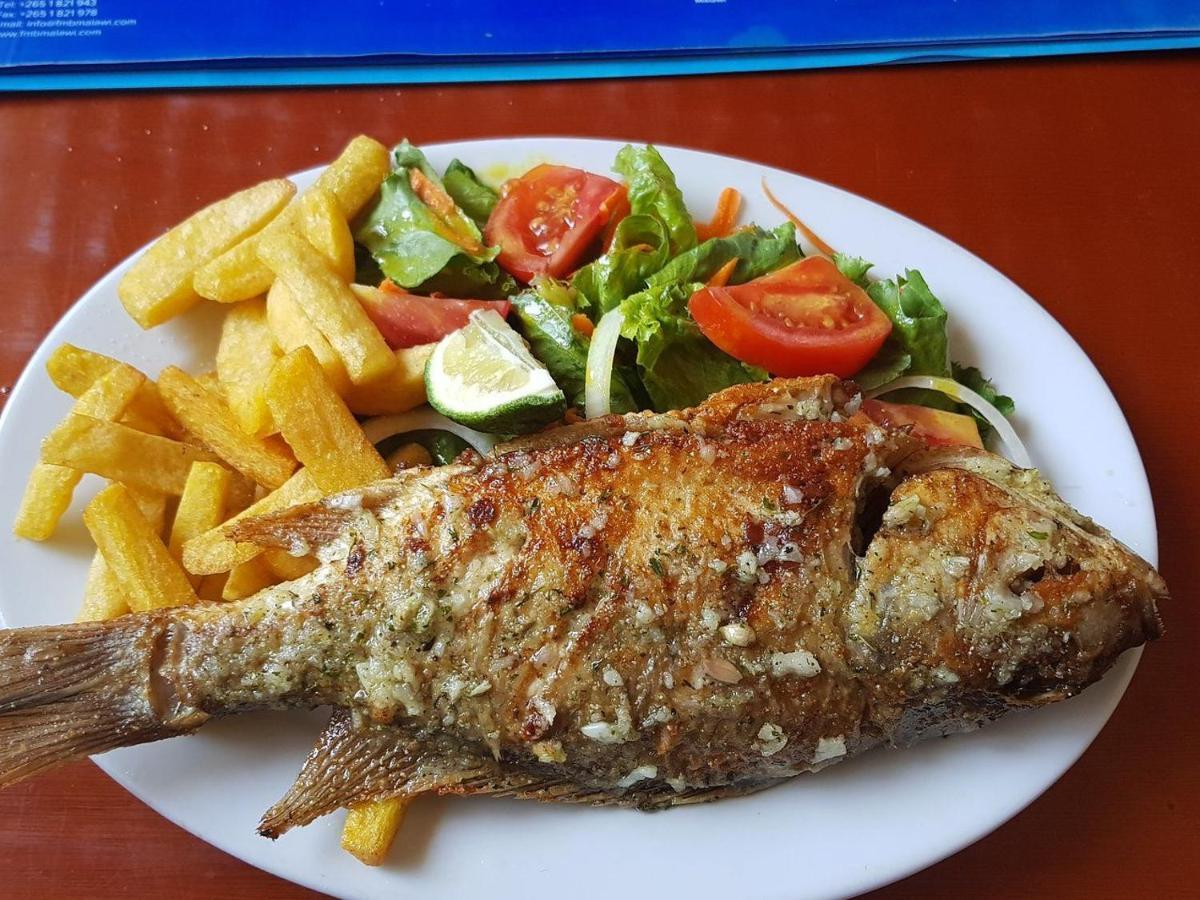 Blend Lodge And Kitchen - Pakachere Zomba Bagian luar foto